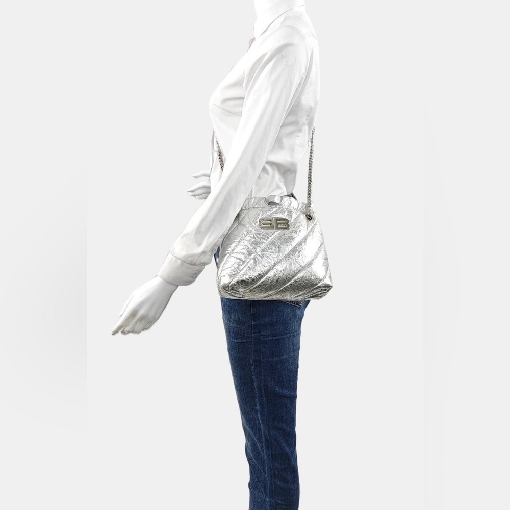 Metallic Silver Quilted Crush Tote Small - Picture 7 of 7